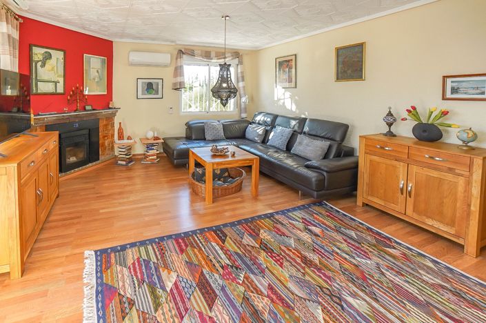 Image No.24-3 Bed Villa / Detached for sale