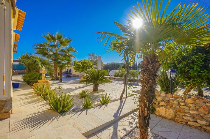 Image No.34-3 Bed Villa / Detached for sale