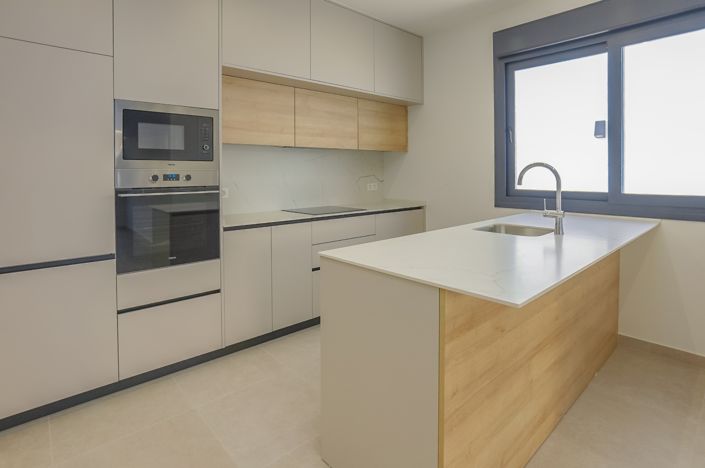 Image No.17-3 Bed Villa / Detached for sale