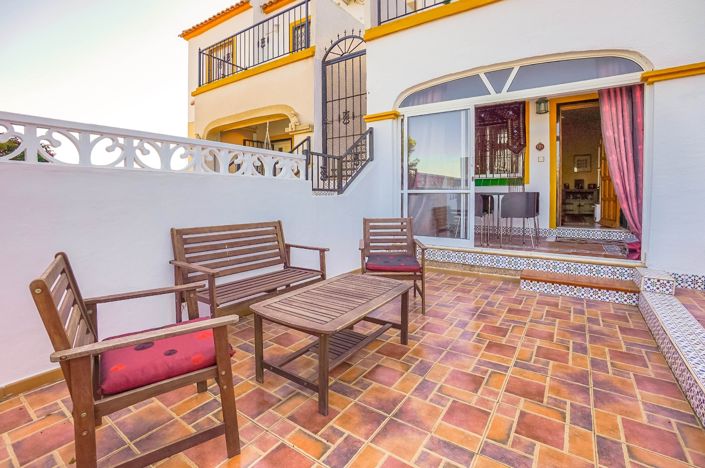 Image No.16-2 Bed Apartment for sale