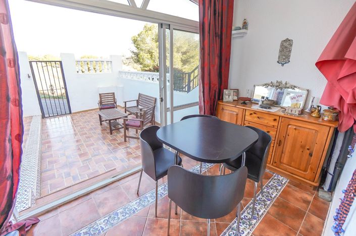 Image No.8-2 Bed Apartment for sale