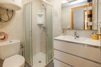 o1jf100hpe1slg1nve13bo1rmgm1m4u