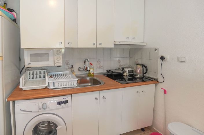 Image No.10-2 Bed House for sale