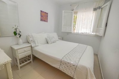 o1jf18hpllsvp1k1e10cv1r5m1lkm22