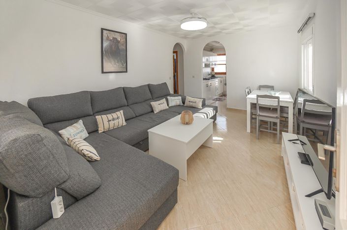 Image No.2-Villa / Détaché de 2 chambres à vendre à La Marina