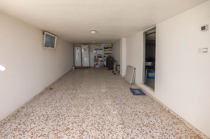 Image No.17-3 Bed Villa / Detached for sale