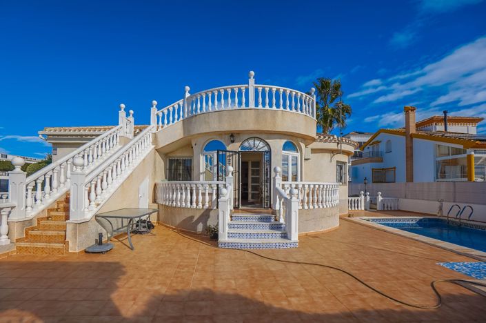 Image No.25-3 Bed Villa / Detached for sale