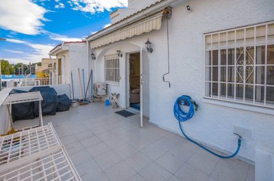 1 - La Marina, House