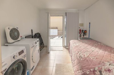 o1jg21n3bob5e1e3f7c619h01ace22