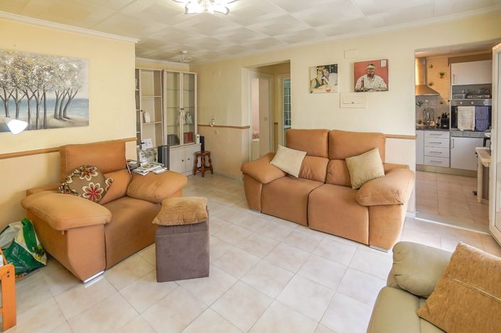 Image No.2-2 Bed House for sale