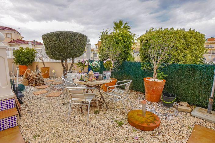 Image No.14-3 Bed Villa / Detached for sale