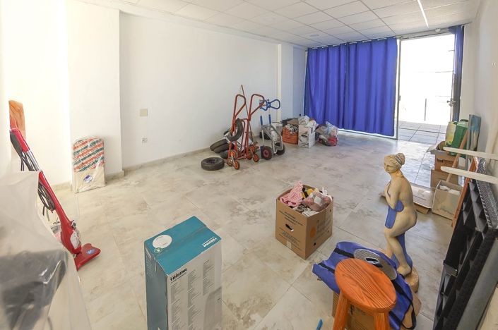 Image No.3-Commercial for sale