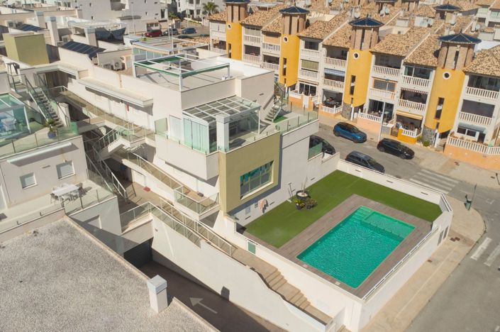 Image No.23-2 Bed Apartment for sale