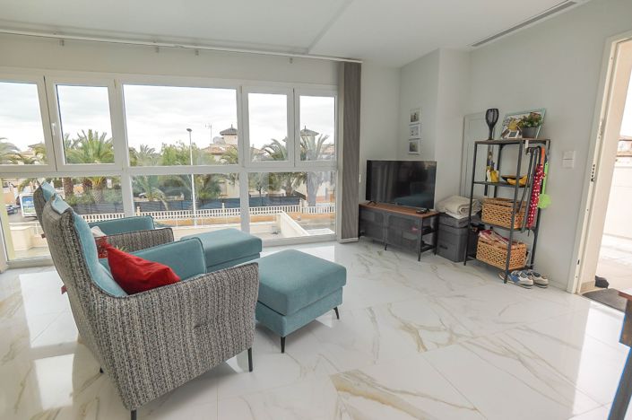 Image No.24-2 Bed Apartment for sale