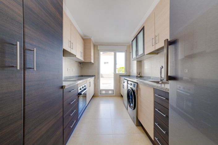 Image No.16-3 Bed Villa / Detached for sale