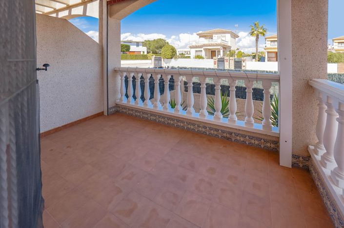 Image No.19-3 Bed Quad for sale