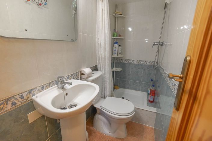 Image No.13-3 Bed Quad for sale