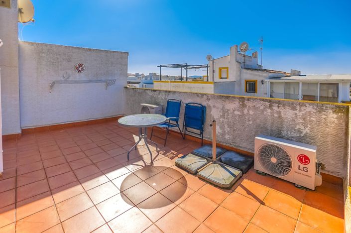 Image No.26-3 Bed Quad for sale