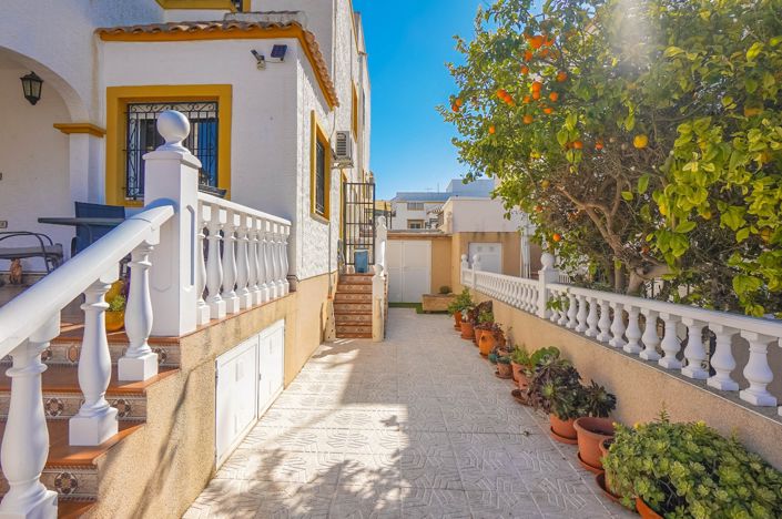 Image No.30-3 Bed Quad for sale