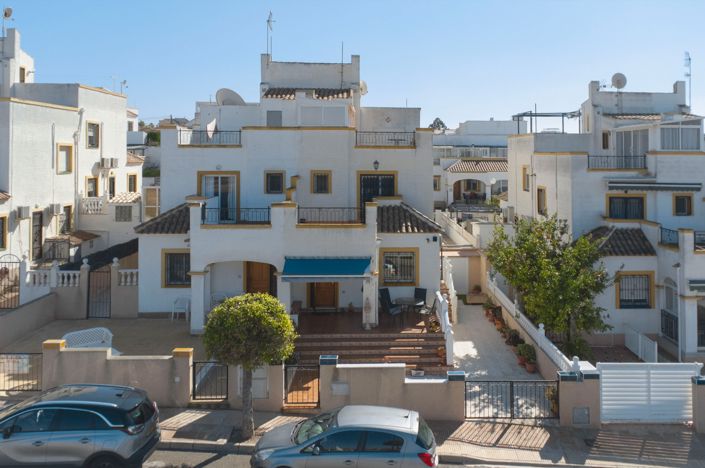 Image No.31-3 Bed Quad for sale