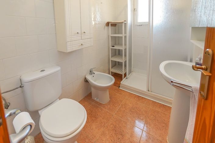 Image No.15-3 Bed Quad for sale