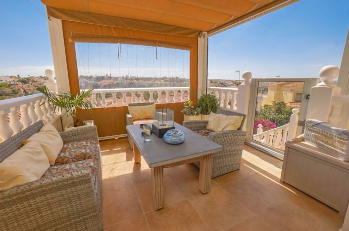 Image No.7-3 Bed Villa / Detached for sale