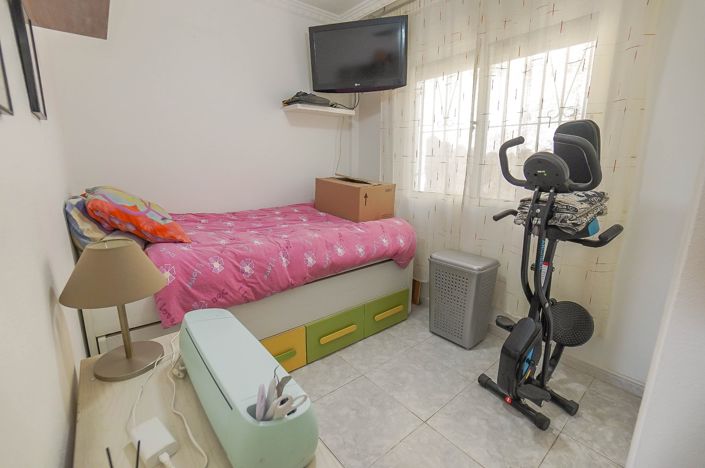 Image No.8-3 Bed Villa / Detached for sale