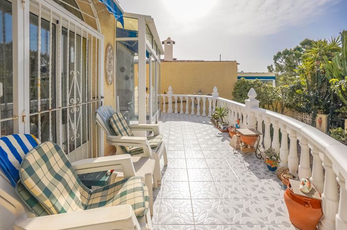 Image No.21-2 Bed Villa / Detached for sale