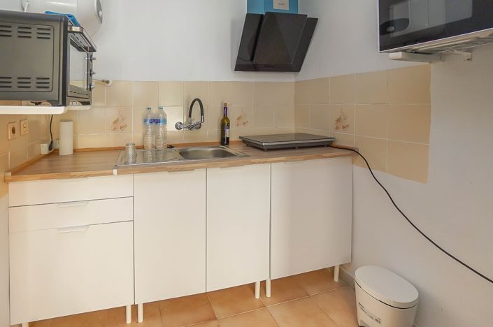 Image No.9-1 Bed House for sale