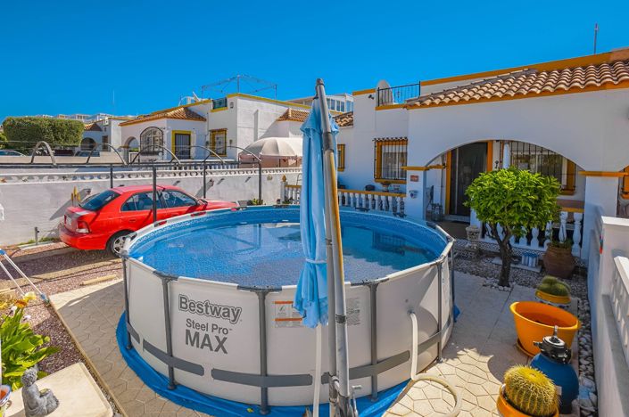 Image No.25-3 Bed Quad for sale