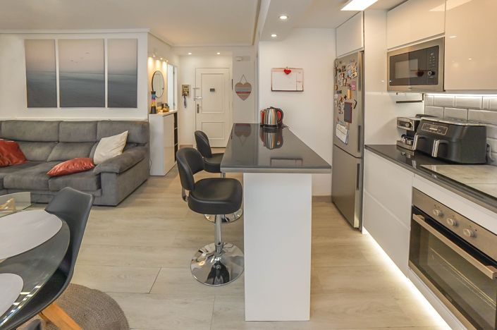 Image No.11-2 Bed Apartment for sale