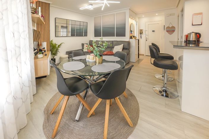 Image No.13-2 Bed Apartment for sale