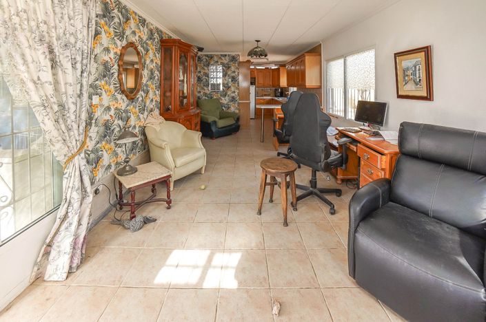 Image No.2-2 Bed Villa for sale
