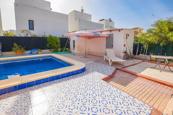 Image No.26-2 Bed Villa for sale