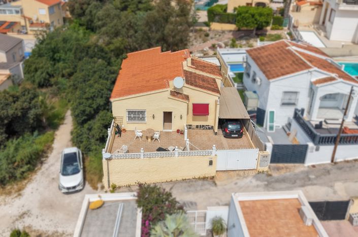 Image No.18-3 Bed Villa / Detached for sale