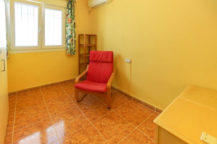 Image No.7-3 Bed Quad for sale