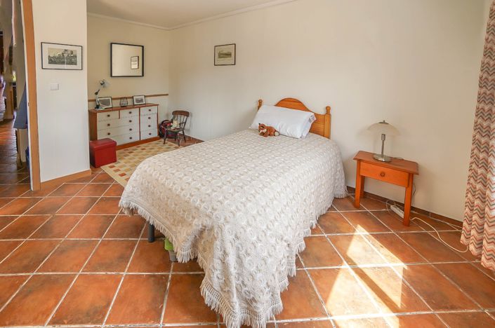 Image No.36-3 Bed Property for sale