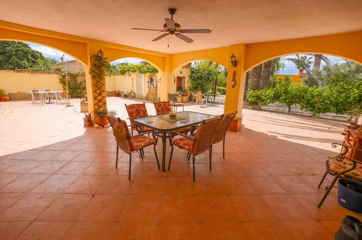 Image No.9-3 Bed Property for sale