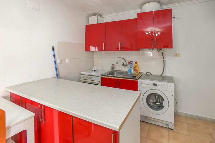 Image No.12-4 Bed Townhouse for sale