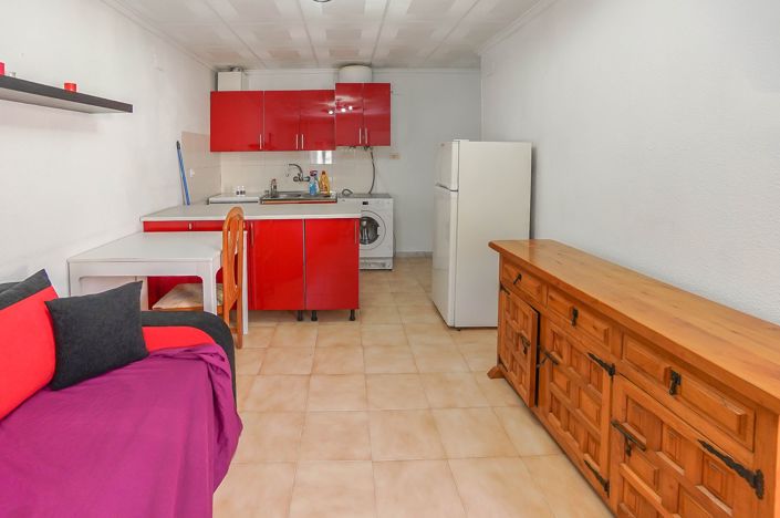 Image No.14-4 Bed Townhouse for sale