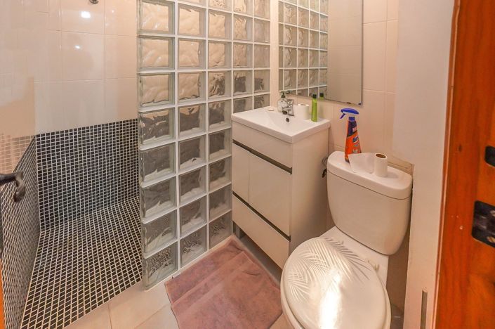 Image No.5-4 Bed Townhouse for sale