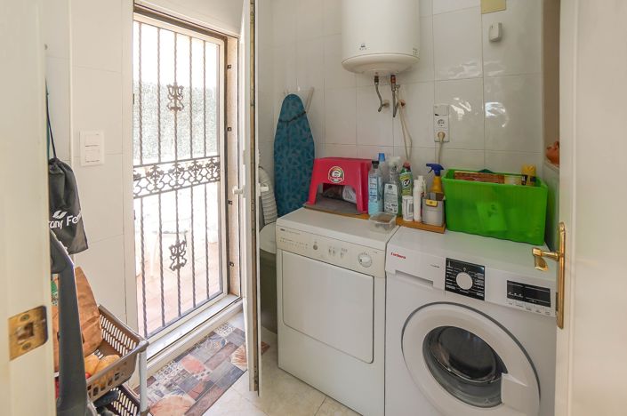 Image No.22-3 Bed Villa / Detached for sale