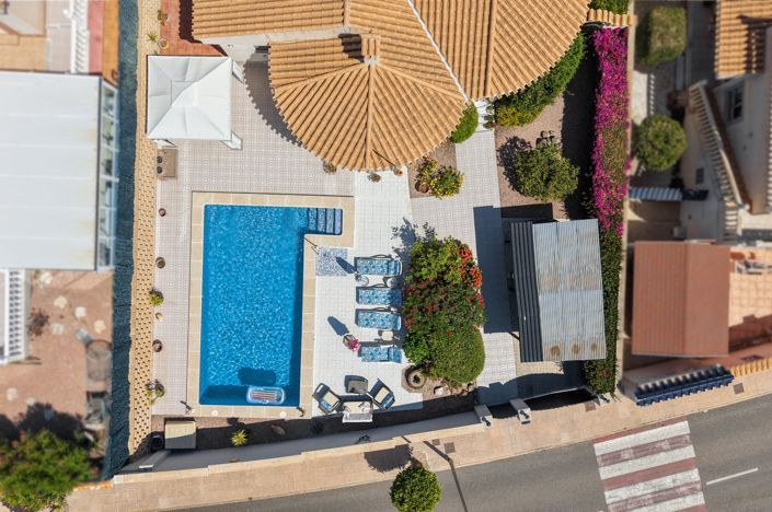 Image No.40-3 Bed Villa / Detached for sale