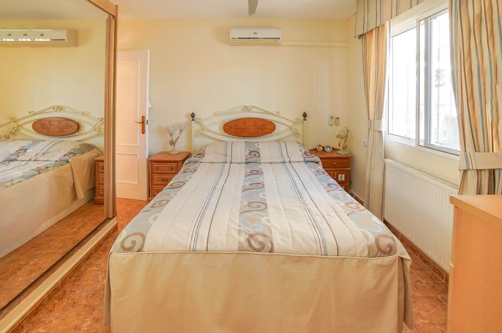 Image No.37-3 Bed Quad for sale