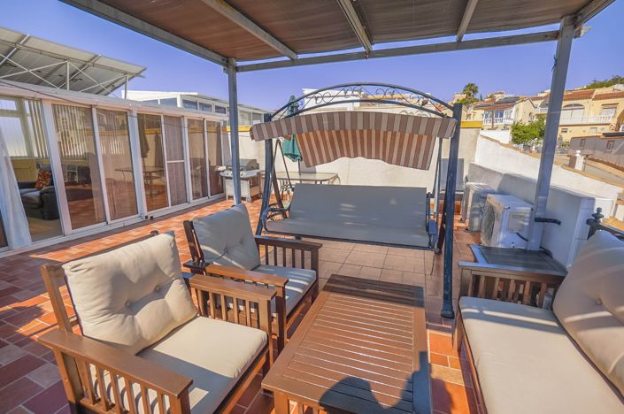 Image No.43-3 Bed Quad for sale