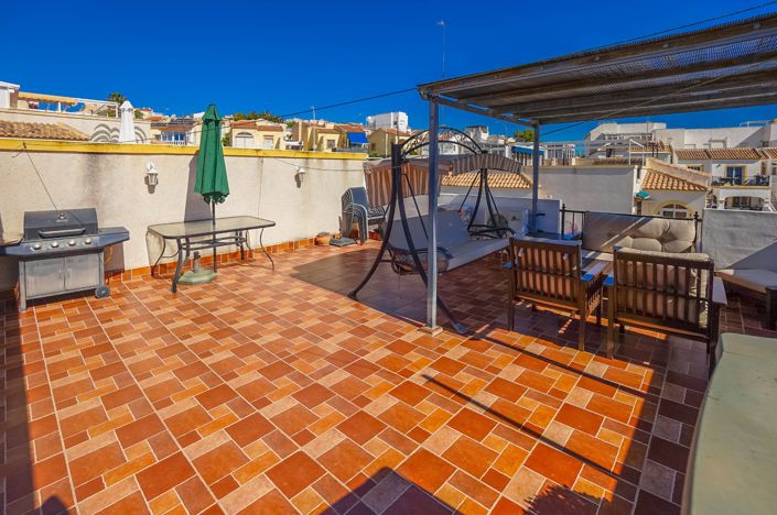 Image No.46-3 Bed Quad for sale