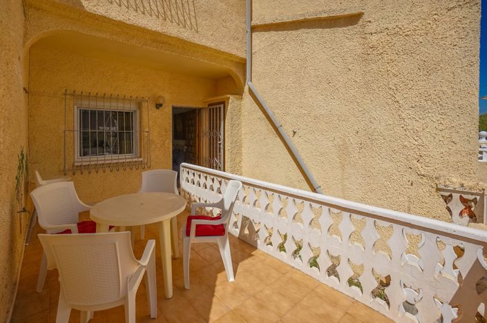 Image No.20-2 Bed House for sale