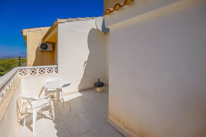 Image No.21-2 Bed House for sale