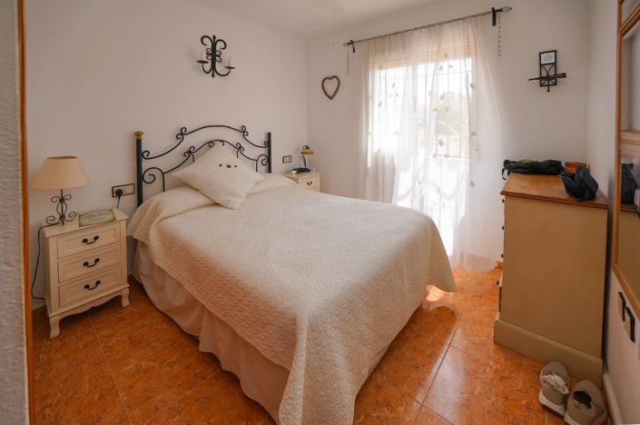 Image No.4-3 Bed Quad for sale