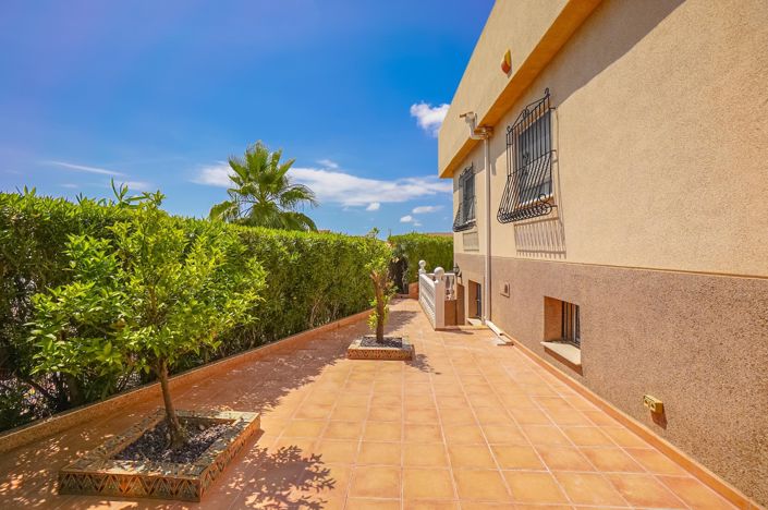 Image No.30-3 Bed Villa / Detached for sale